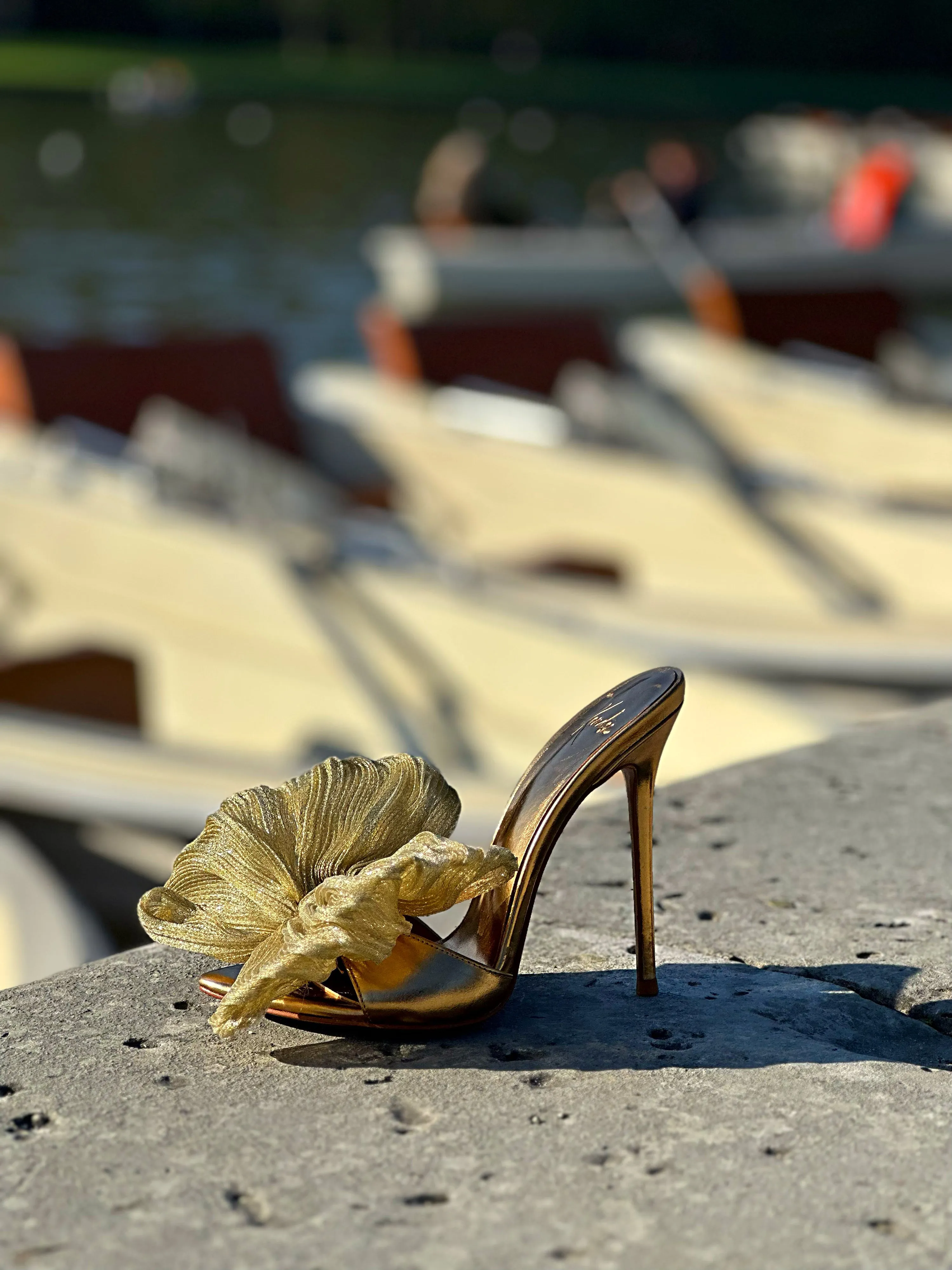 ARABIAN PRINCESS GOLD BOW MULES
