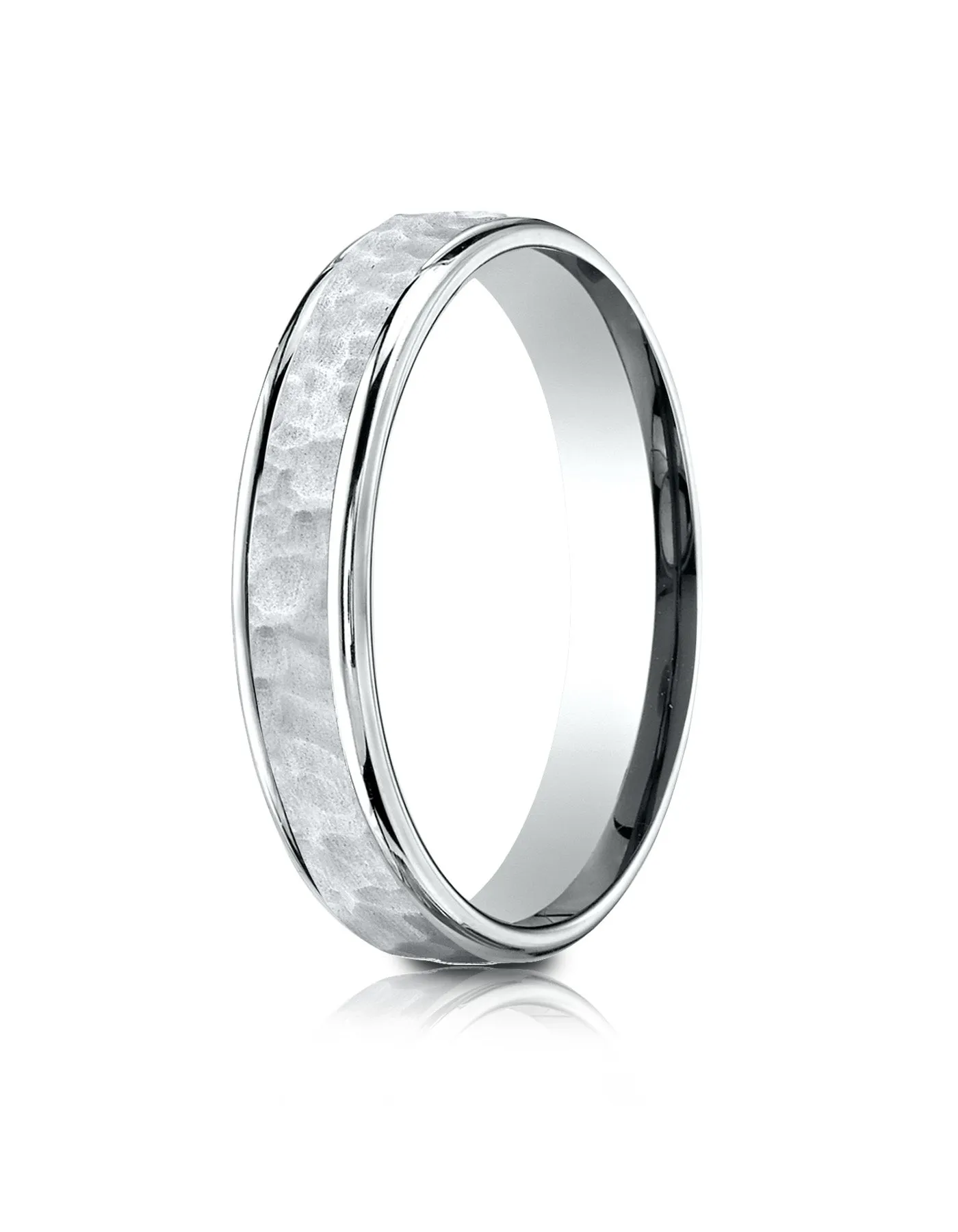 Benchmark 18k White Gold Comfort Fit 4mm High Polish Edge Hammered Center Design Band, (Size 6-13)