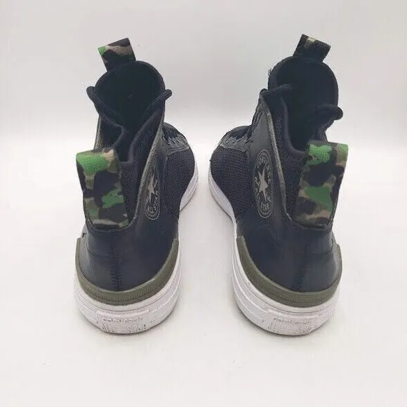 CONVERSE Chuck Taylor All Star Ultra Mid Sneakers in Black &amp; Camo (Men's US 8)