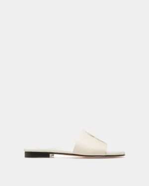 Goldie-W - Slides
