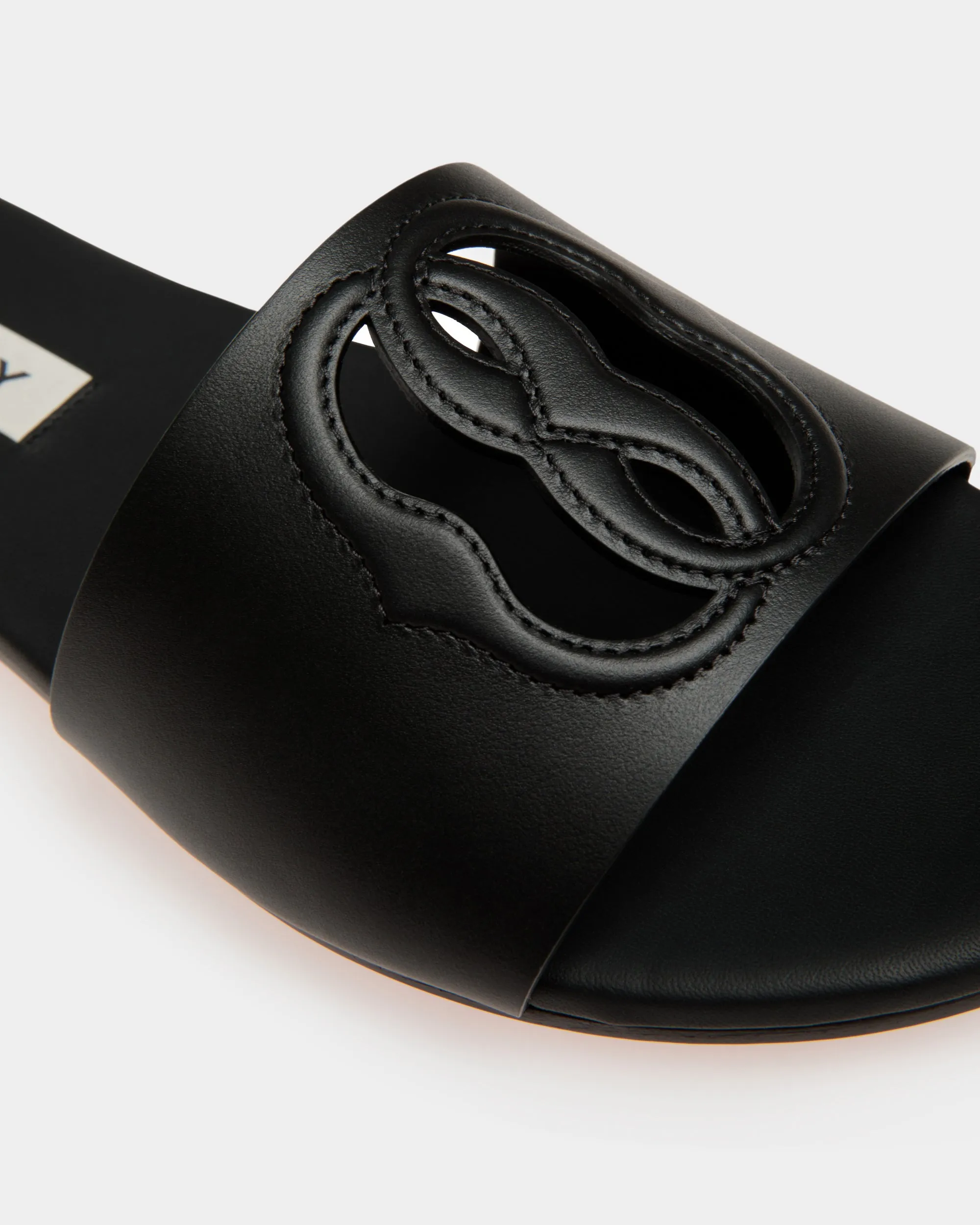 Goldie-W - Slides