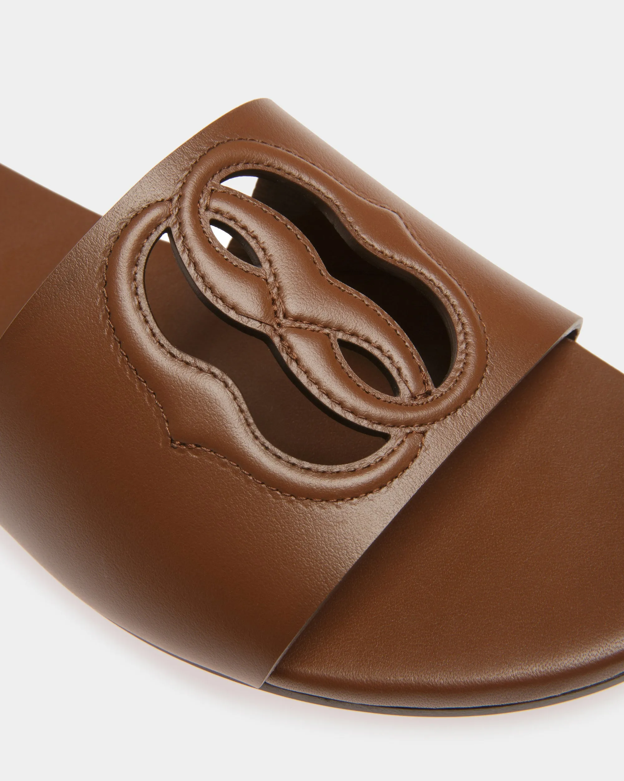 Goldie-W - Slides