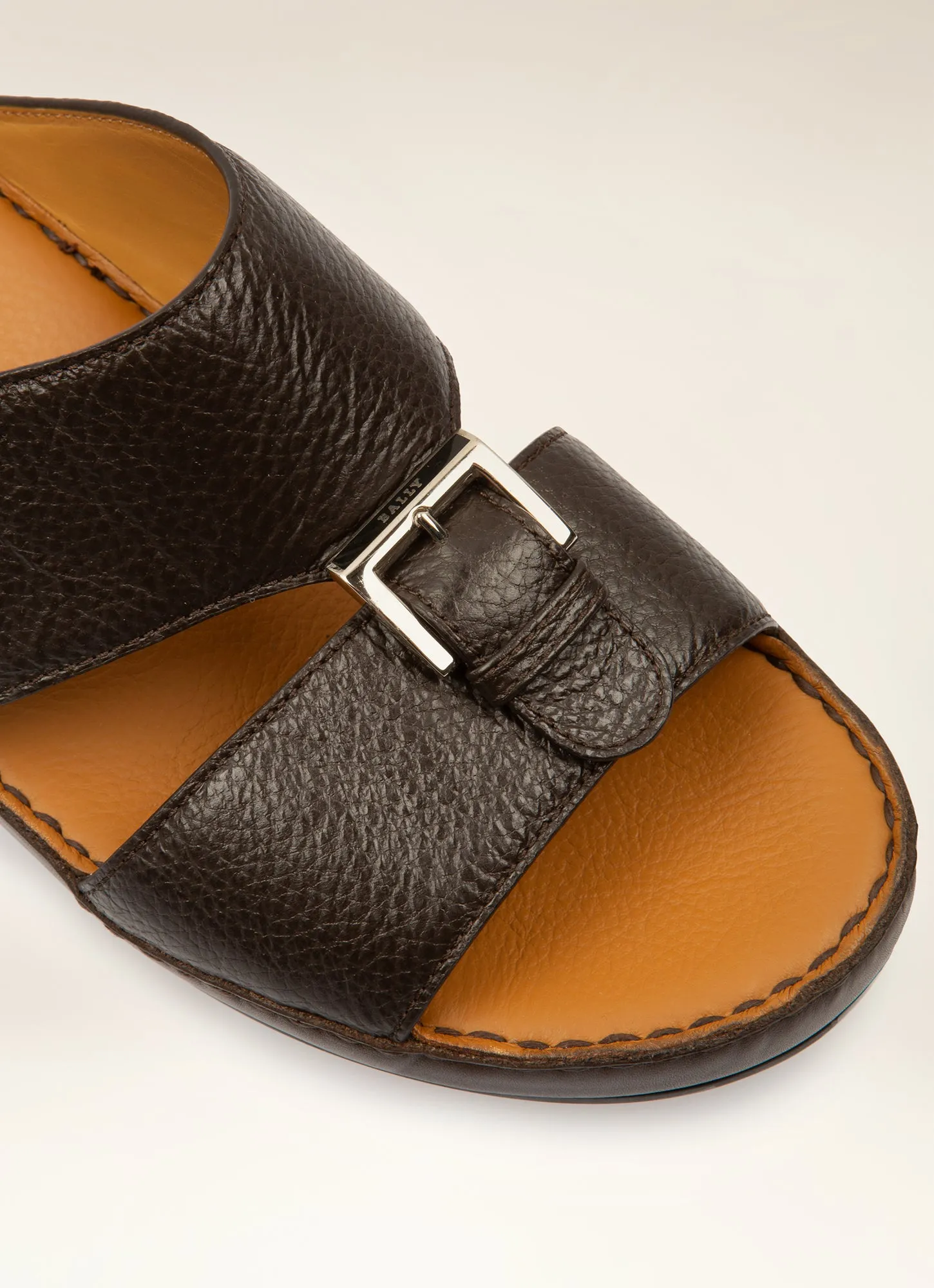 Handrix - Sandals