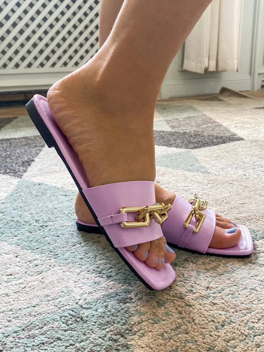 Purple Chain-Accent Slide