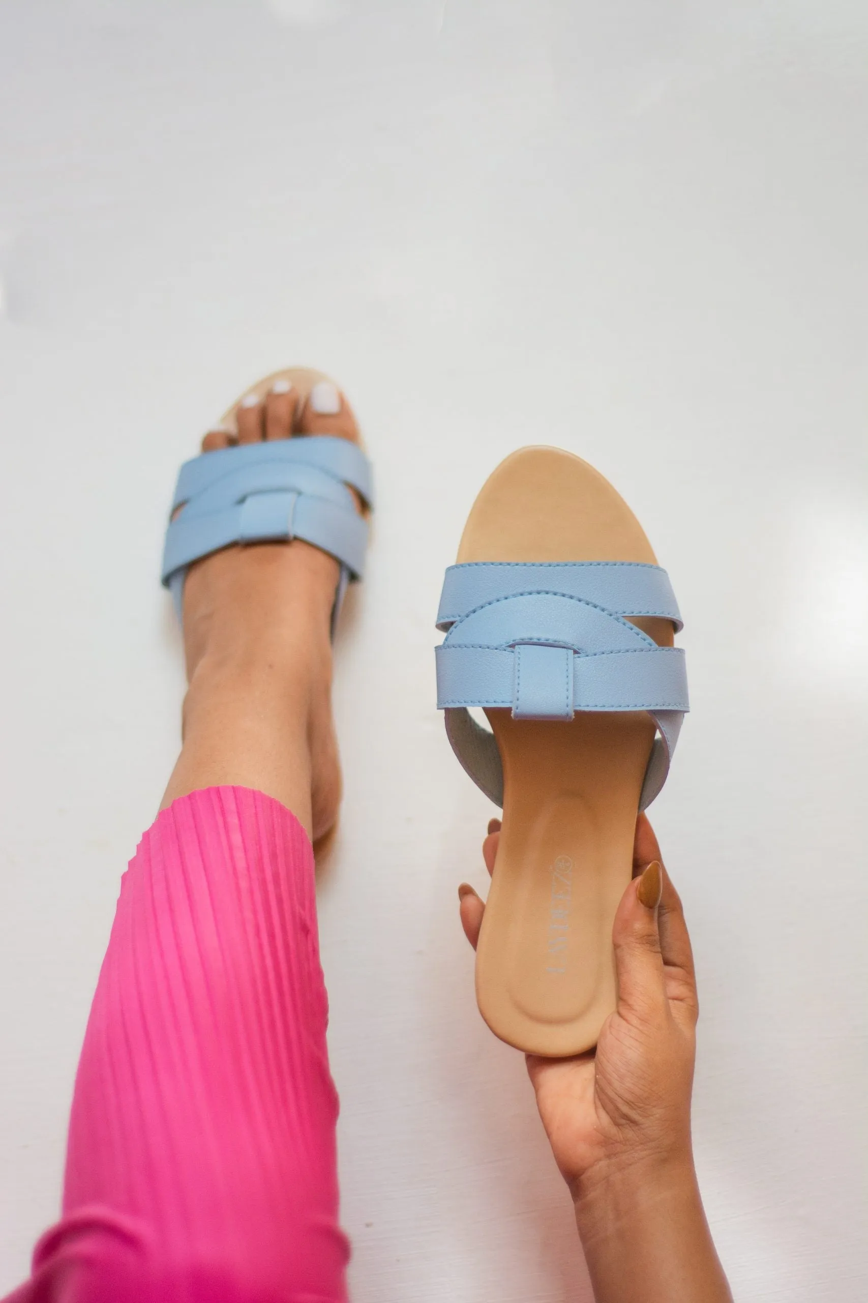 Raisa Sliders