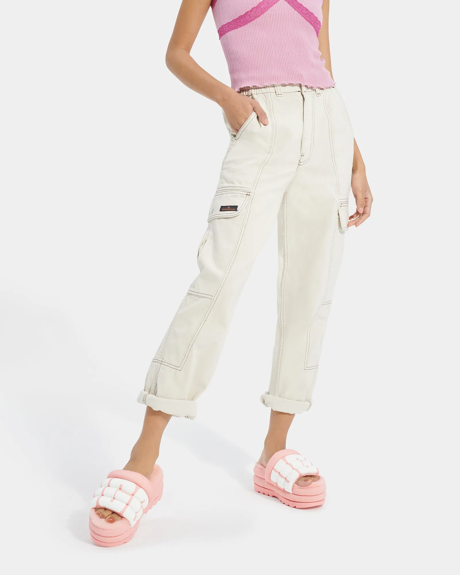 UGG Maxi Logo