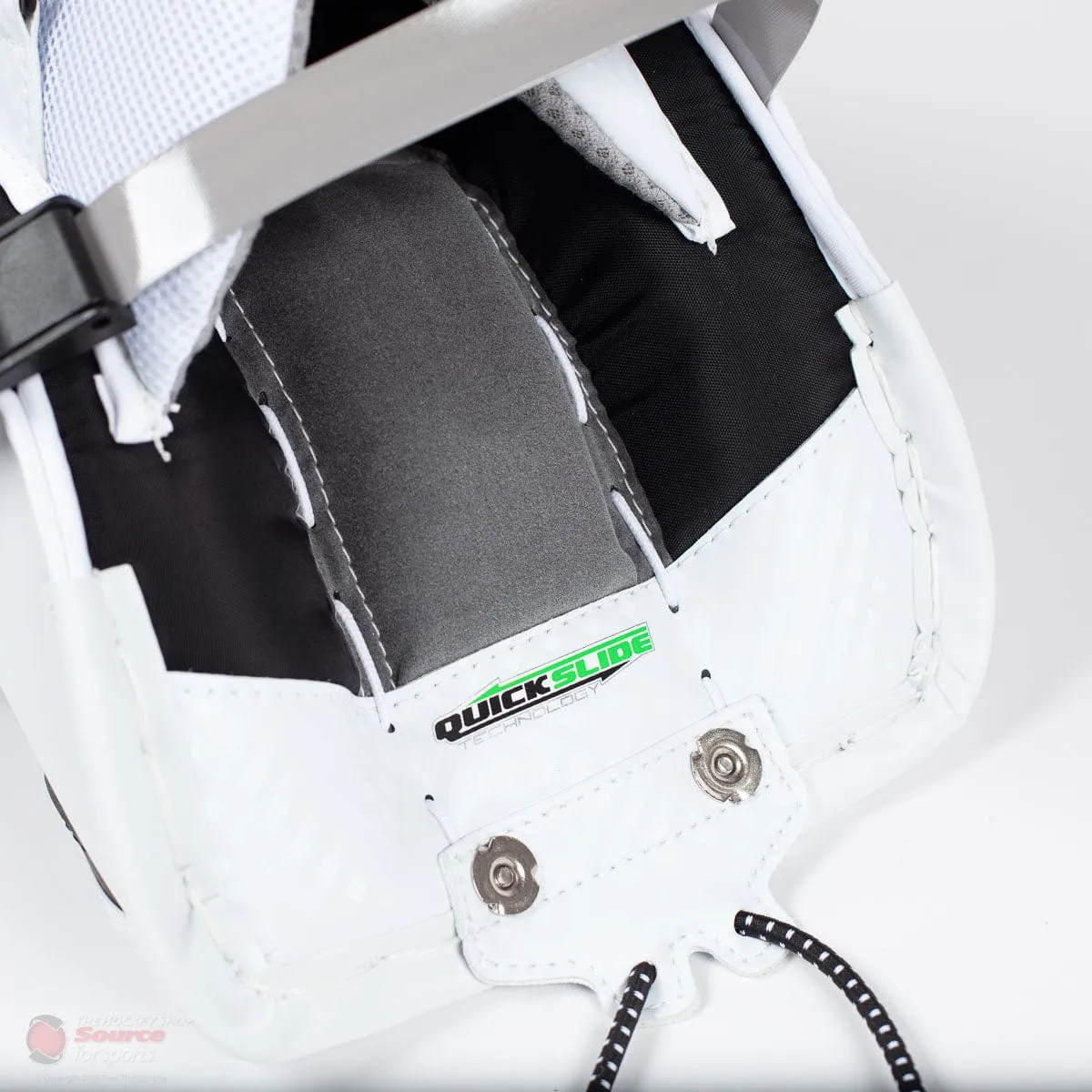Vaughn Ventus SLR2 Junior Goalie Leg Pads