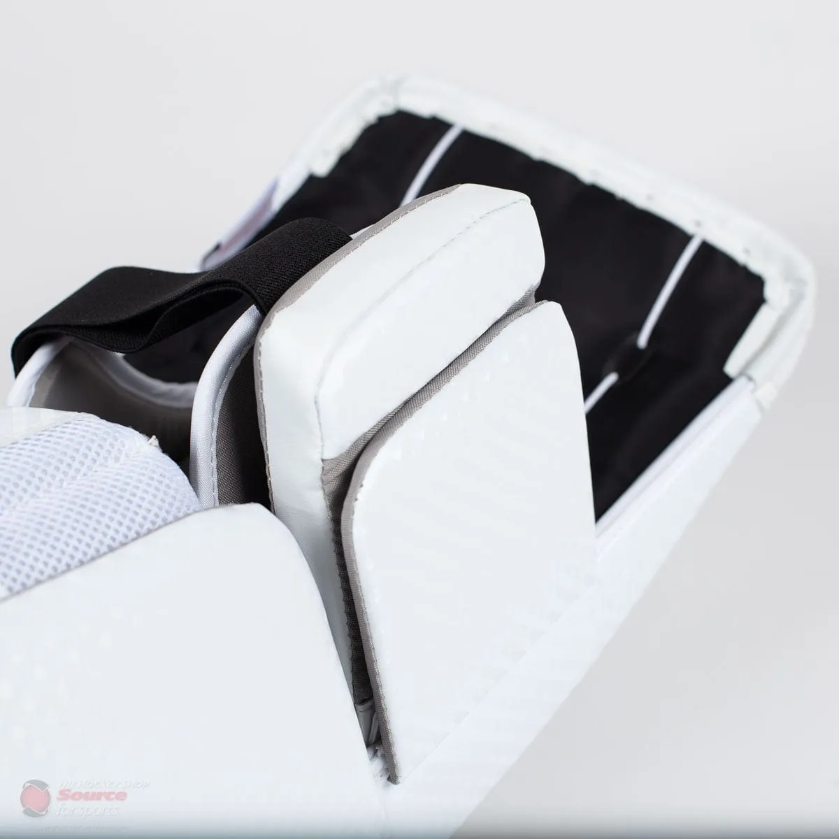 Vaughn Ventus SLR2 Junior Goalie Leg Pads